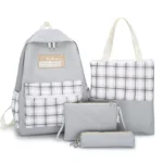 ⁦Ensemble de sacs d’école Kawai pour adolescents 4Pcs CLBD V4 Gris – محفظة 4 قطع كاواي رمادي⁩ - الصورة ⁦2⁩