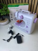 ⁦Machine à coudre portable 12 points 2 vitesses avec veilleuse LED et pédale - ماكينة خياطة محمولة⁩ - الصورة ⁦9⁩