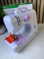 ⁦Machine à coudre portable 12 points 2 vitesses avec veilleuse LED et pédale - ماكينة خياطة محمولة⁩ - الصورة ⁦12⁩